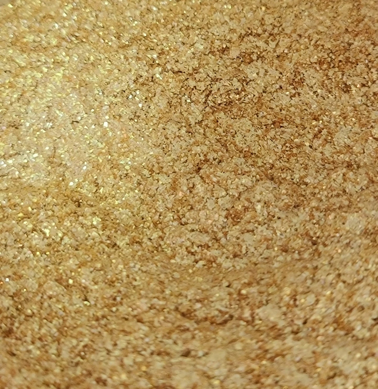 Shimmery Powder for the Radiant YOU